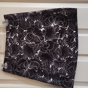Ann Taylor LOFT skirt, brown and white, excellent condition, size  2